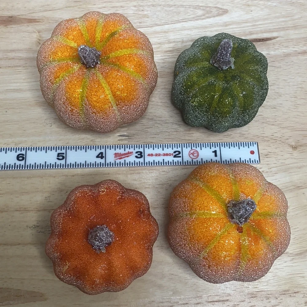 Sonoma mini pumpkins
